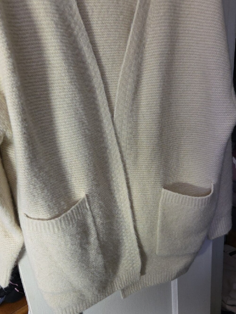 Relaxed Open-Front Cream Knit Cardigan with Pockets - Picture 4 of 4